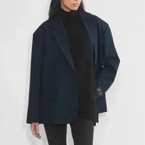 Aritzia Babaton Vogue Blazer Size Small